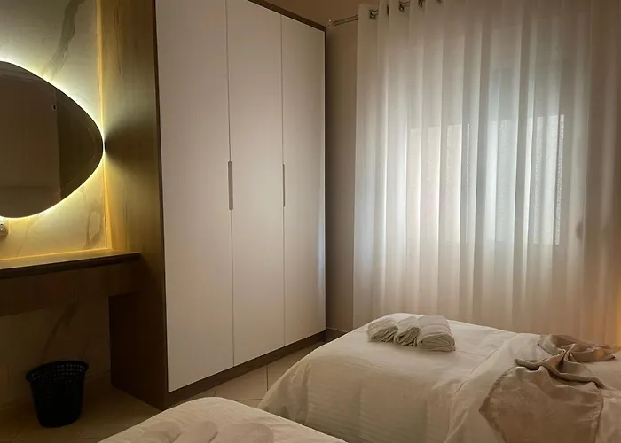 Kejsi Apartments